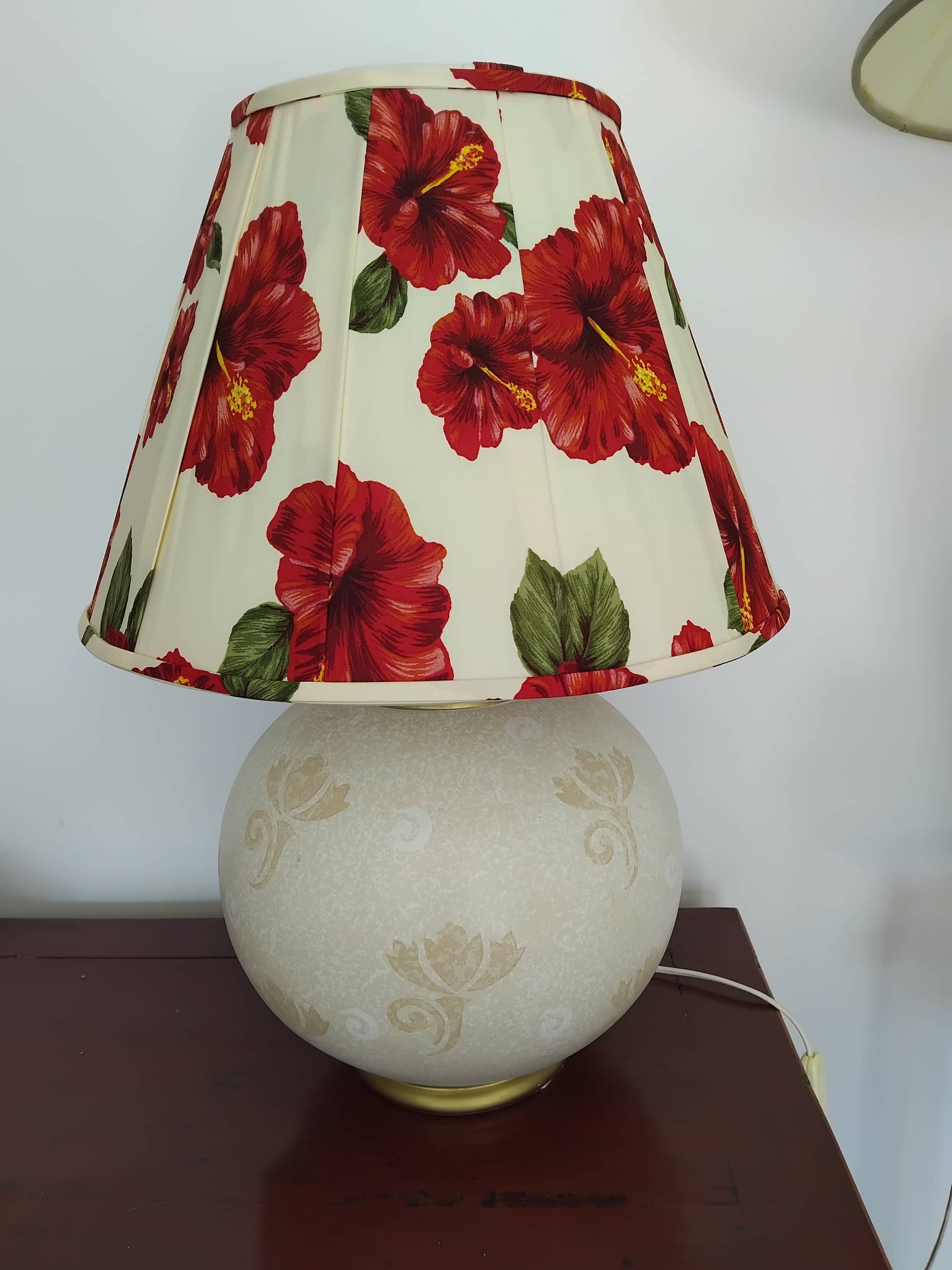 cone plissé tiaré rouge (1)