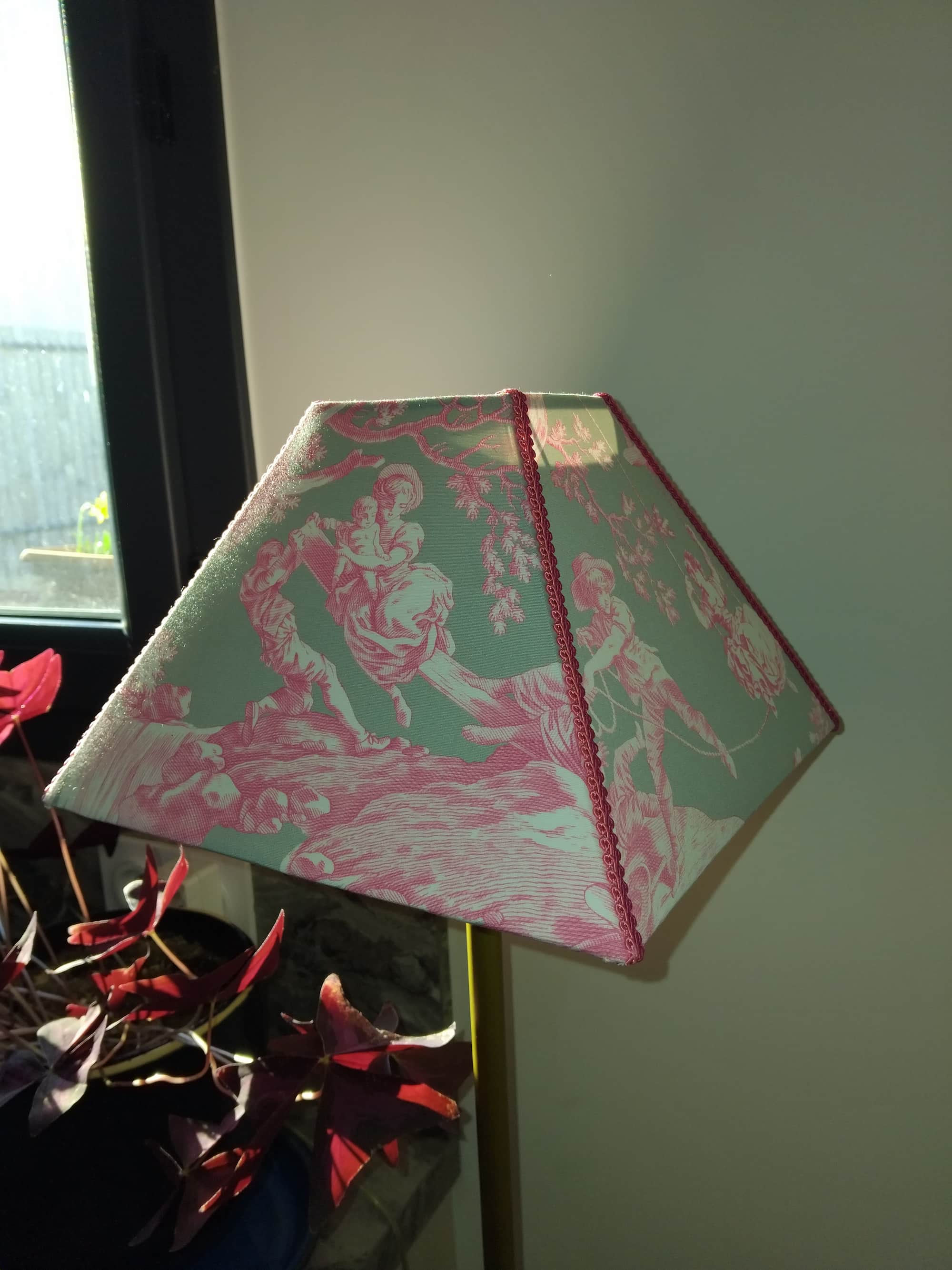 pyramide toile de jouy gris rose (2)